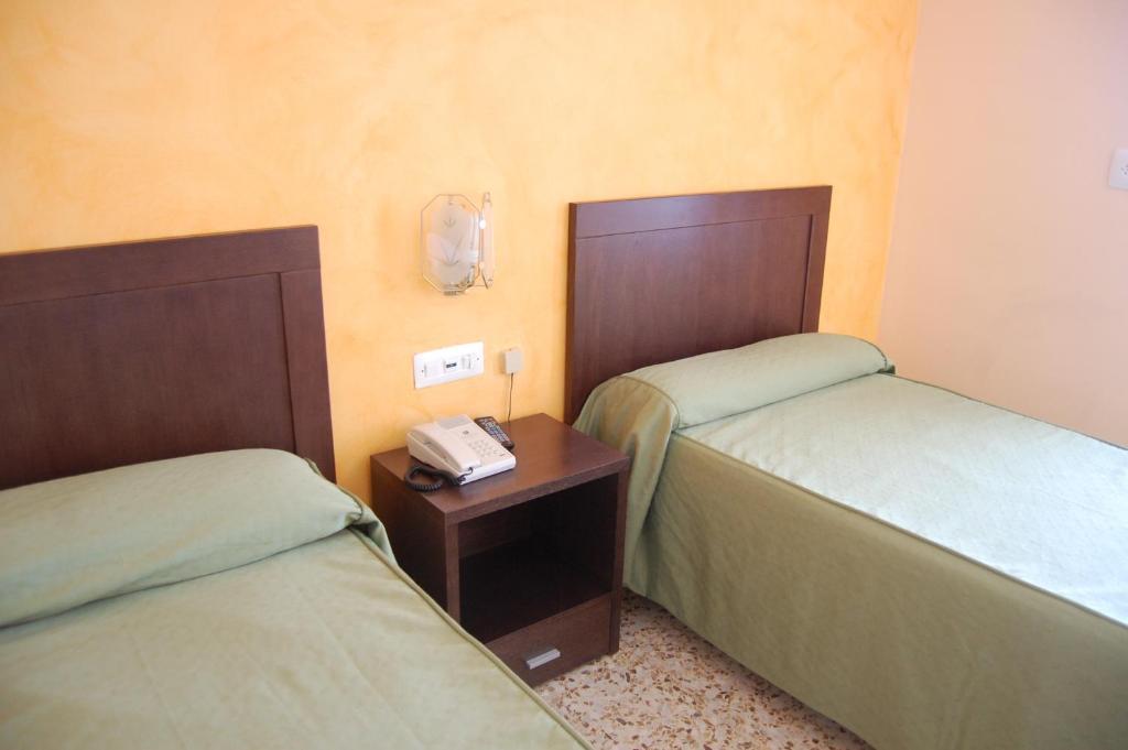 Hotel Balfagon Каланда Номер фото